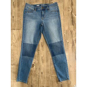 Mossimo Denim Mid Rise Jegging Crop Jeans Knee Patch Blue Light Wash Size 6 28R